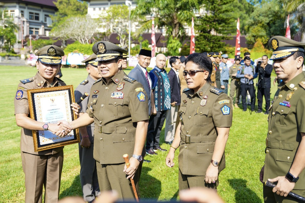 Peringatan HUT Satpol PP Ke-74 dan Satlinmas Ke-62 Provinsi Bali di Puspem Badung